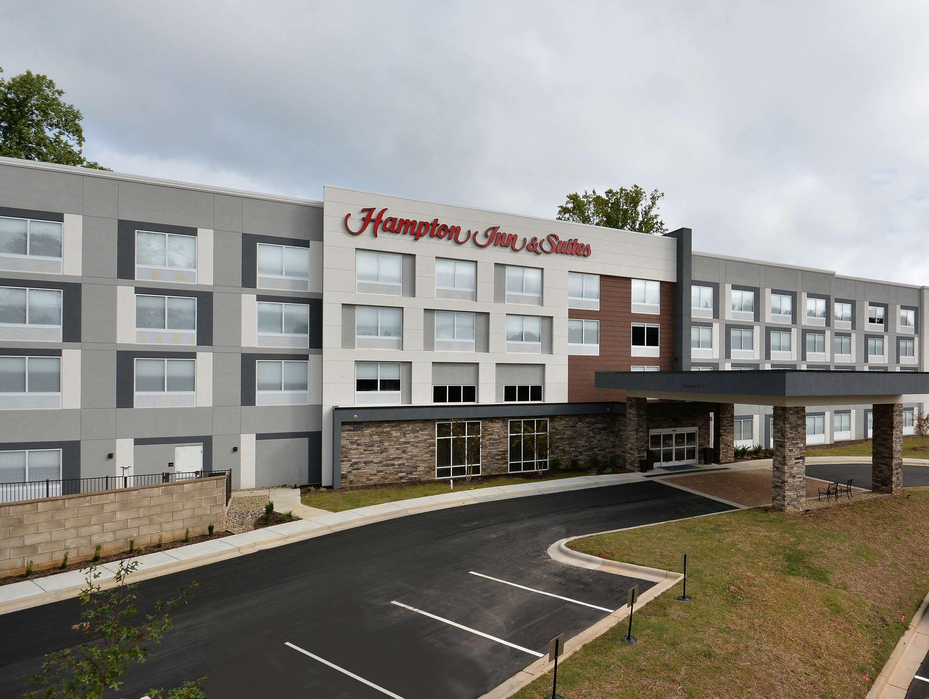 Hampton Inn&Suites Charlotte Northlake Exterior foto